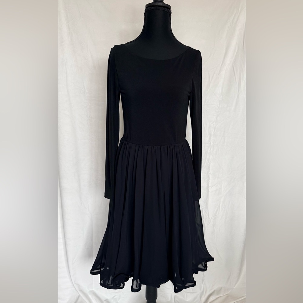 Alice + Olivia Elegant Black Long Sleeve Dress